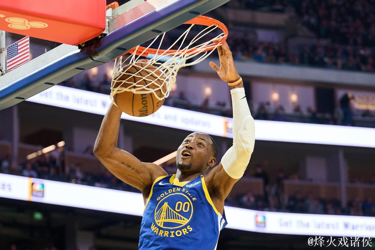 穆迪砍23分库明加添19分 勇士力克国王季前赛豪取3连胜